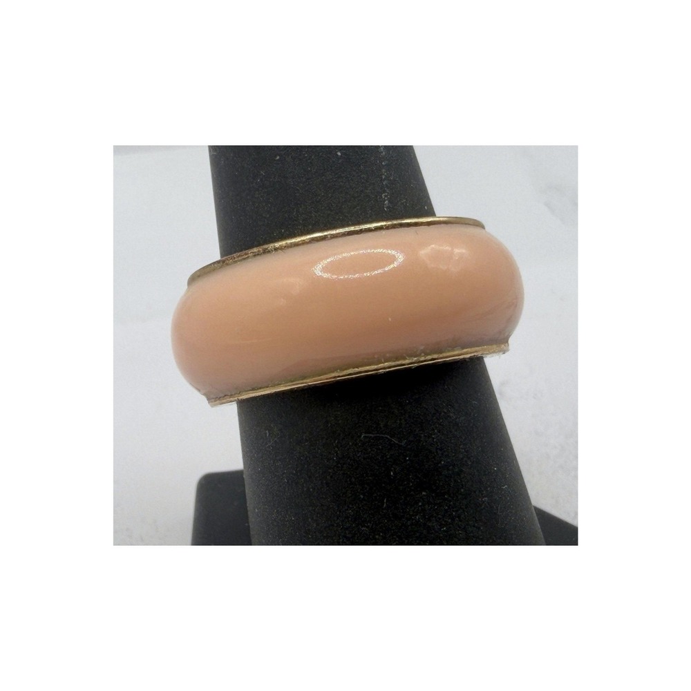 Pink Lucite Style Gold Tone Dome Band Ring Size 5.5 Wide Retro Statement